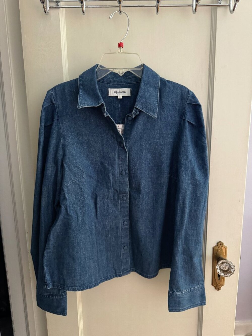 Madewell Denim Puff-Sleeve Shirt in Petersburg Wash